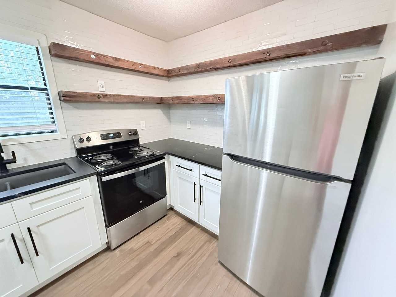 15 County Road 302 - Photo 2 of 20