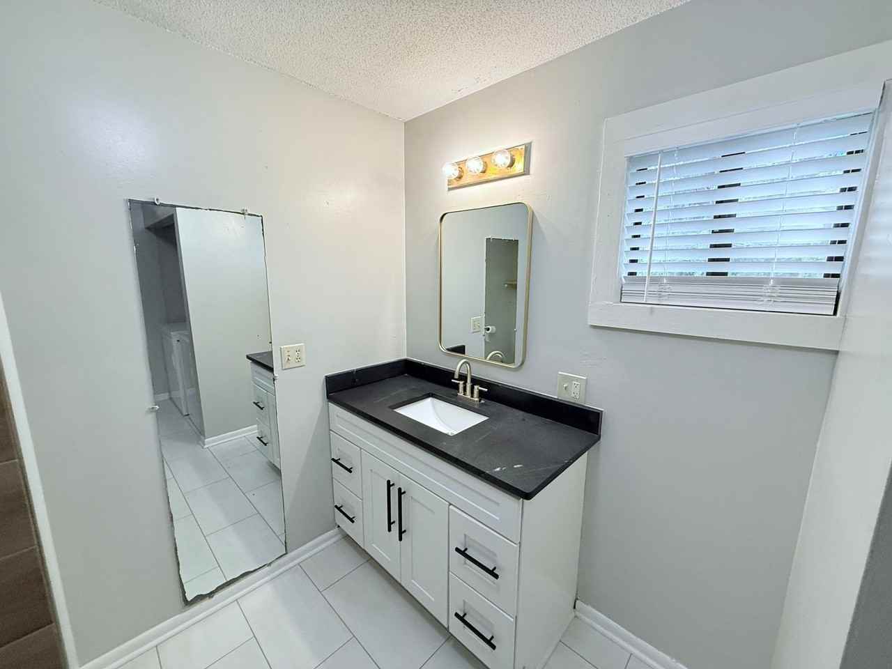 15 County Road 302 - Photo 4 of 20