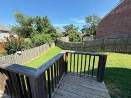 featured image of 33 Breckinridge Cv