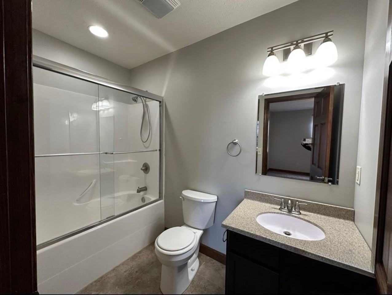 815 N 6th St - Photo 6 of 10