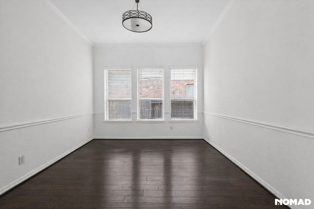 2010 Silver Moon Dr - Photo 7 of 13