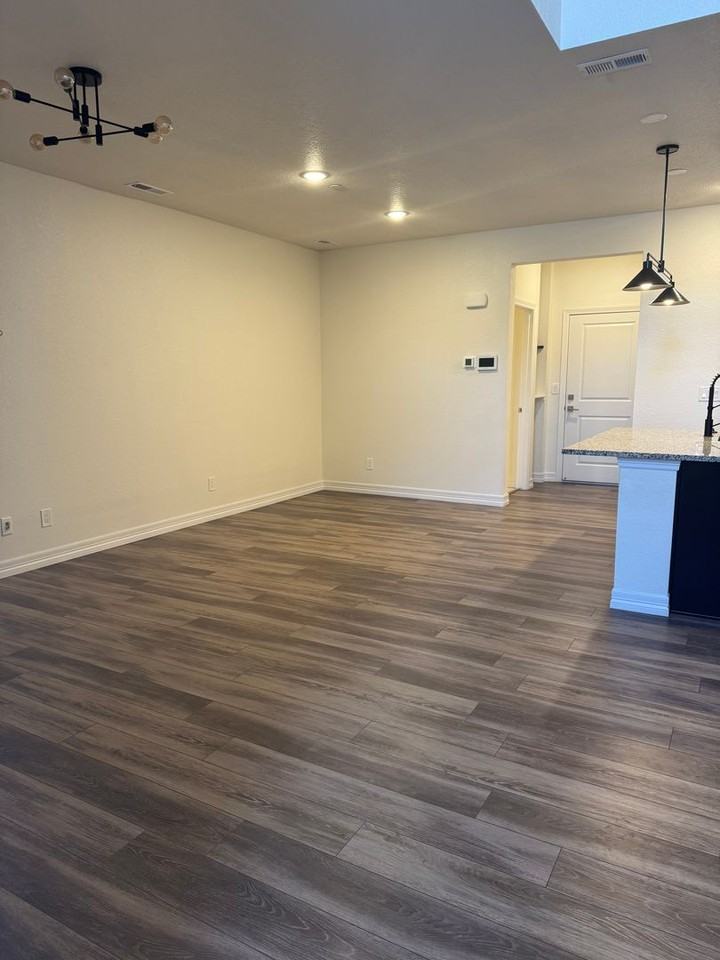 1752 Rose Quartz Hts - Photo 4 of 28