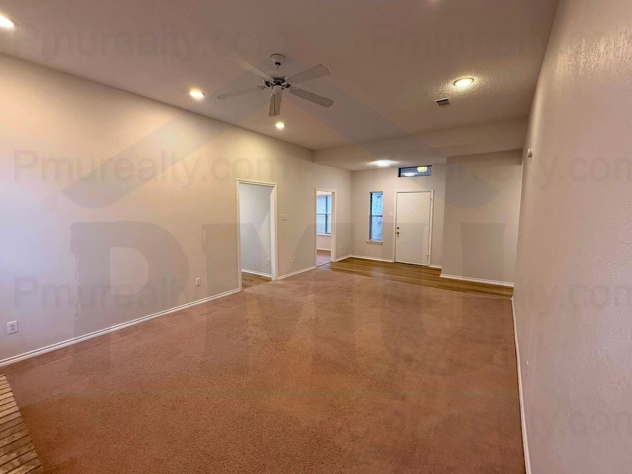 309 S Horne St - Photo 5 of 18