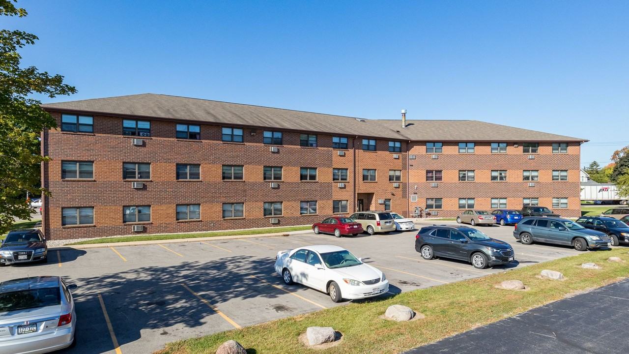 Regency House - Photo 2 of 4