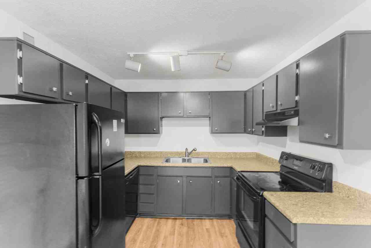 Element 26 - Photo 7 of 8