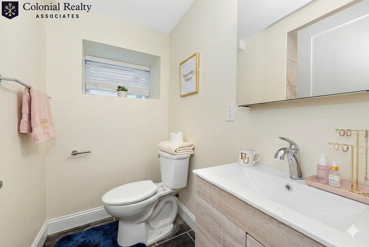 76 Stanley Ave #2 - Photo 7 of 28