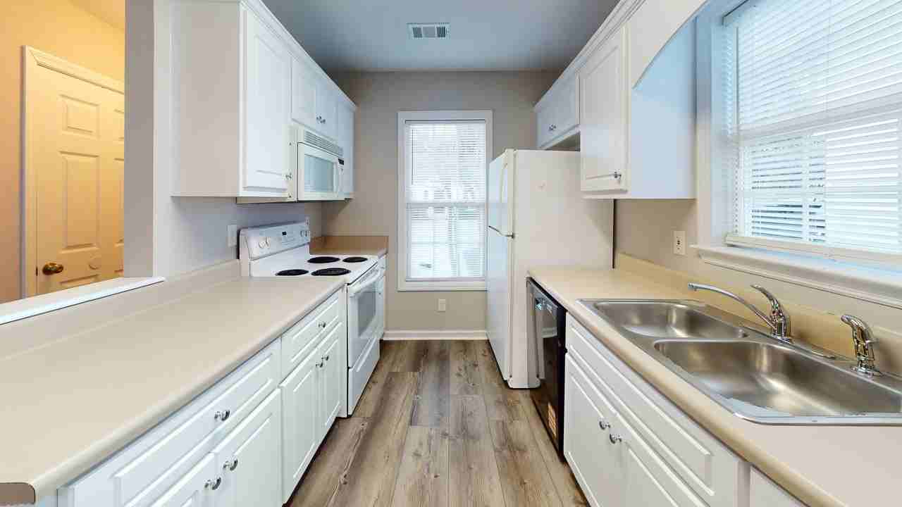 5038 Wheeler Lake Rd - Photo 3 of 12