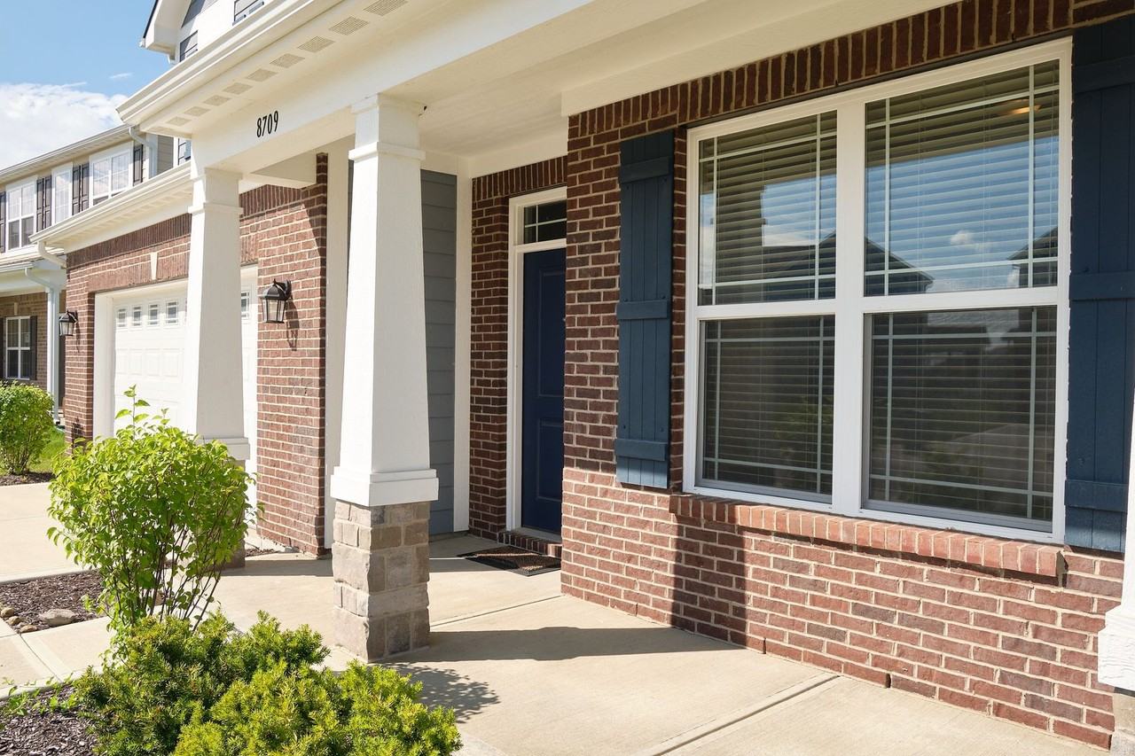 8709 Rowling Way - Photo 2 of 50