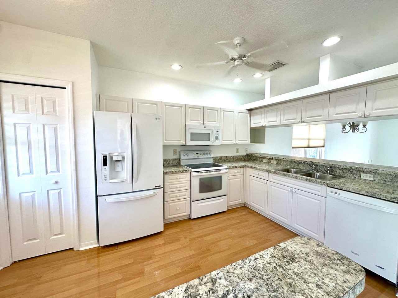 1420 Water View Dr W #201 - Photo 4 of 25