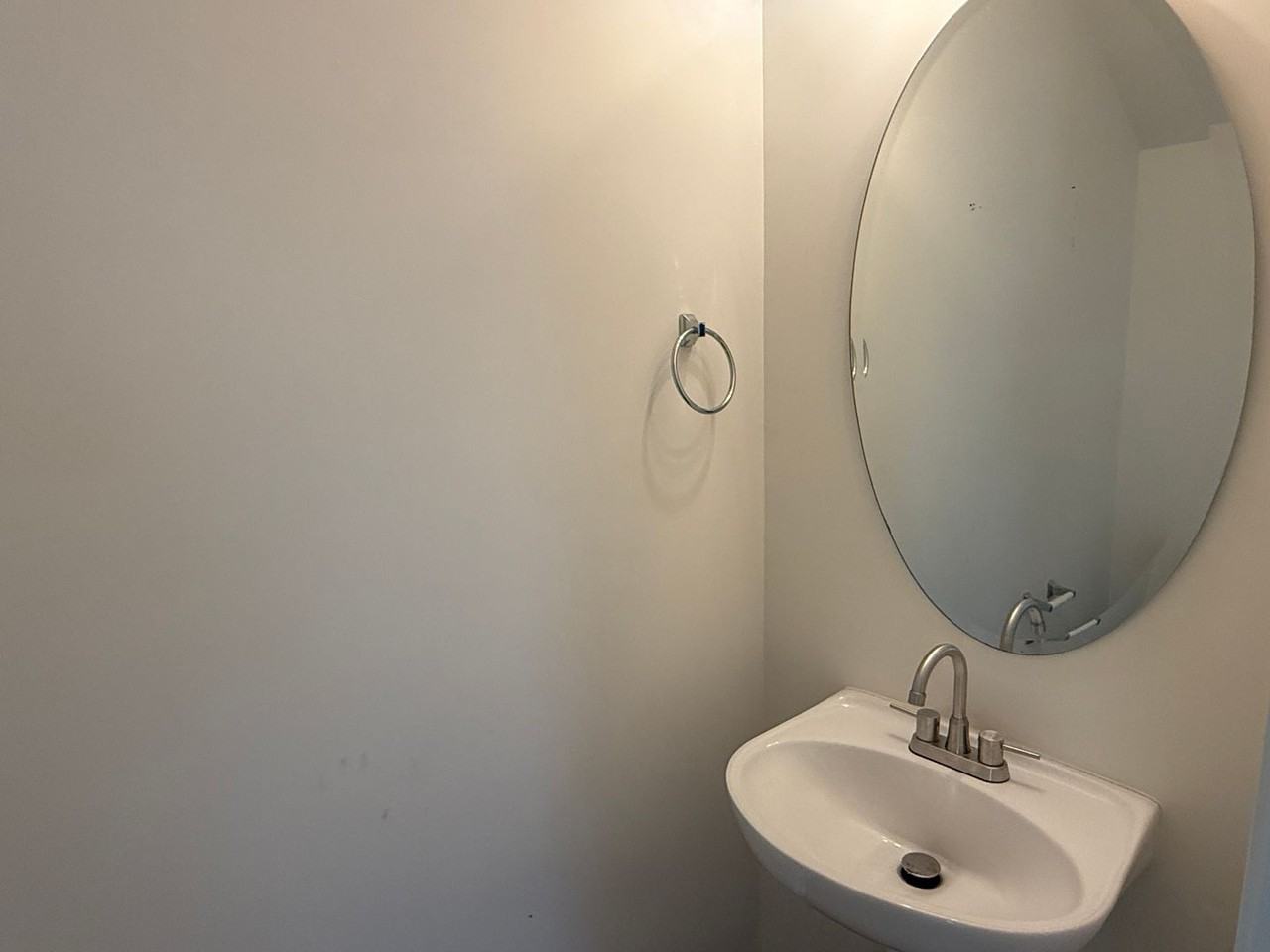 4411 Canipe Dr - Photo 4 of 21