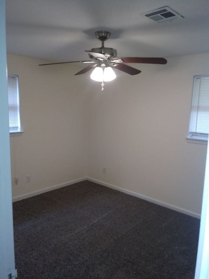 3600 Overland Dr - Photo 6 of 12