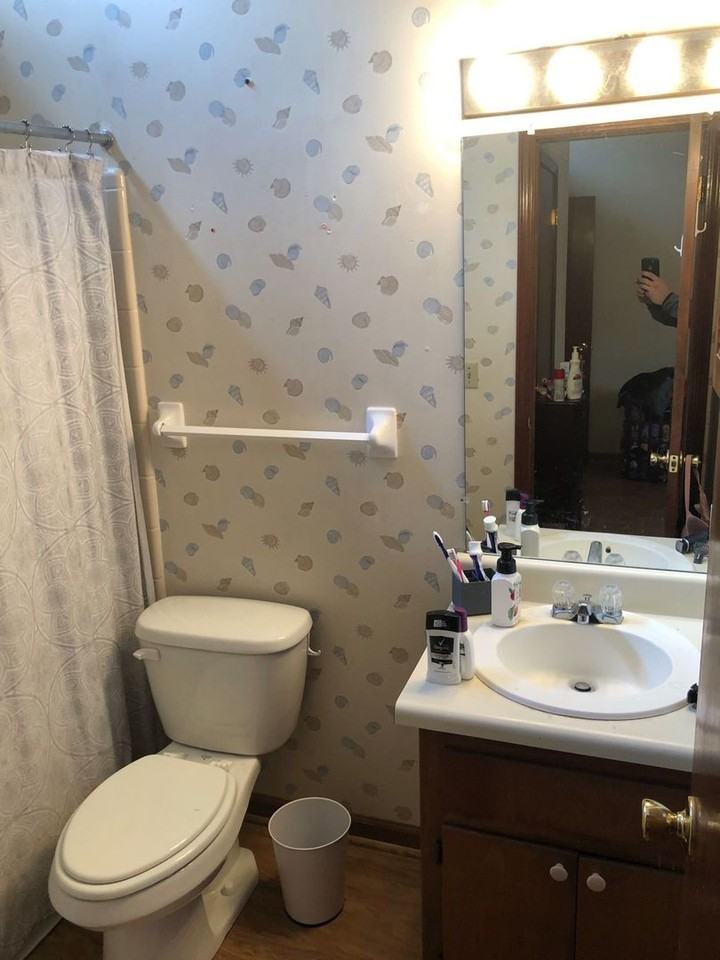 345 Whetherbine Way E - Photo 7 of 9