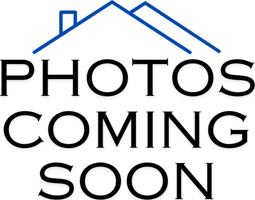 featured image of 200 E Oak St