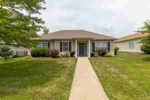 featured image of 1921 Harmony St