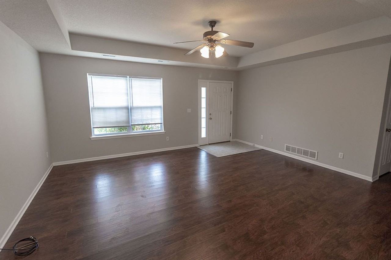 1921 Harmony St - Photo 5 of 29