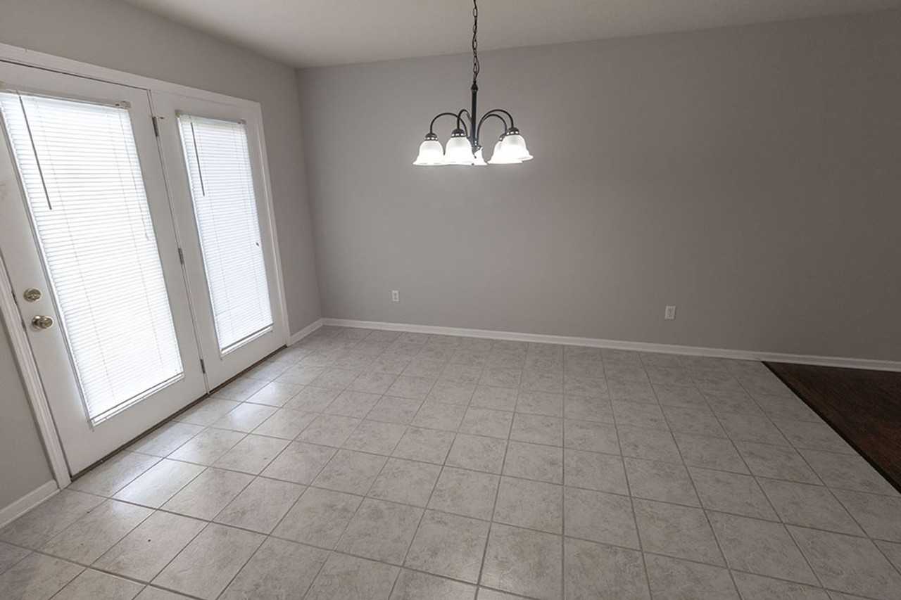 1921 Harmony St - Photo 7 of 29