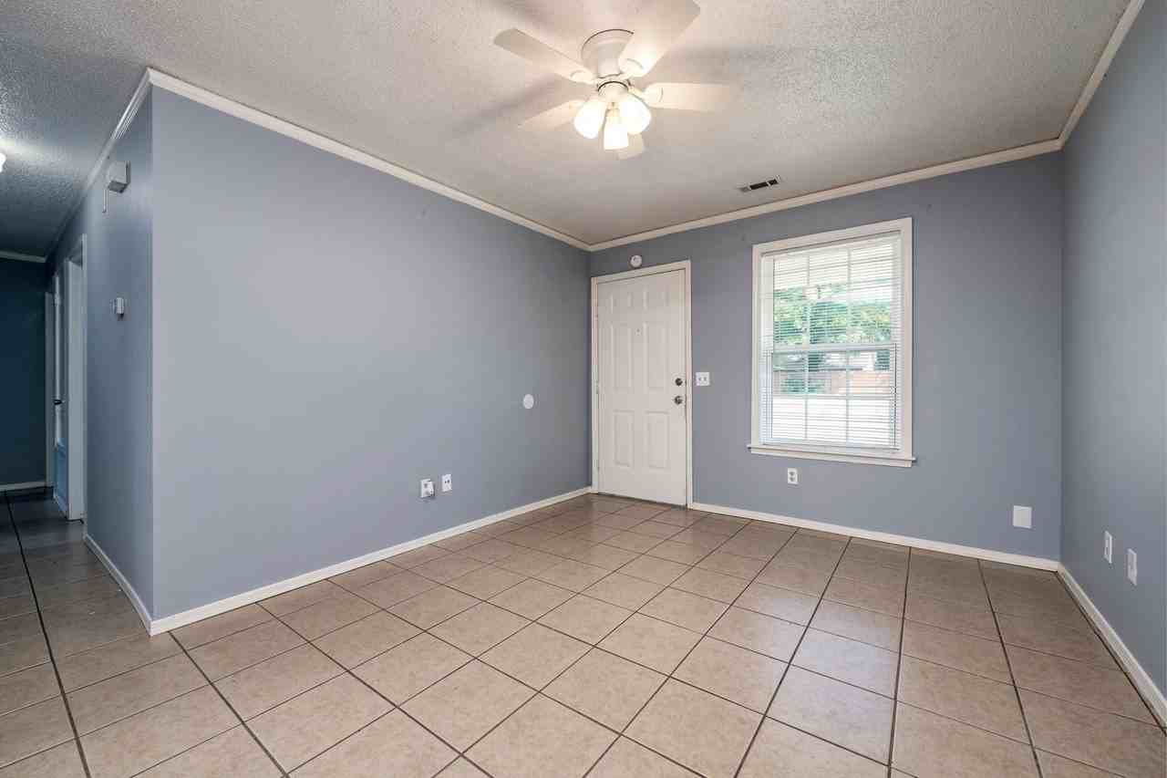 3408 W Olive St - Photo 3 of 13