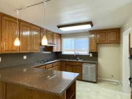 featured image of 23370 Schoolcraft St