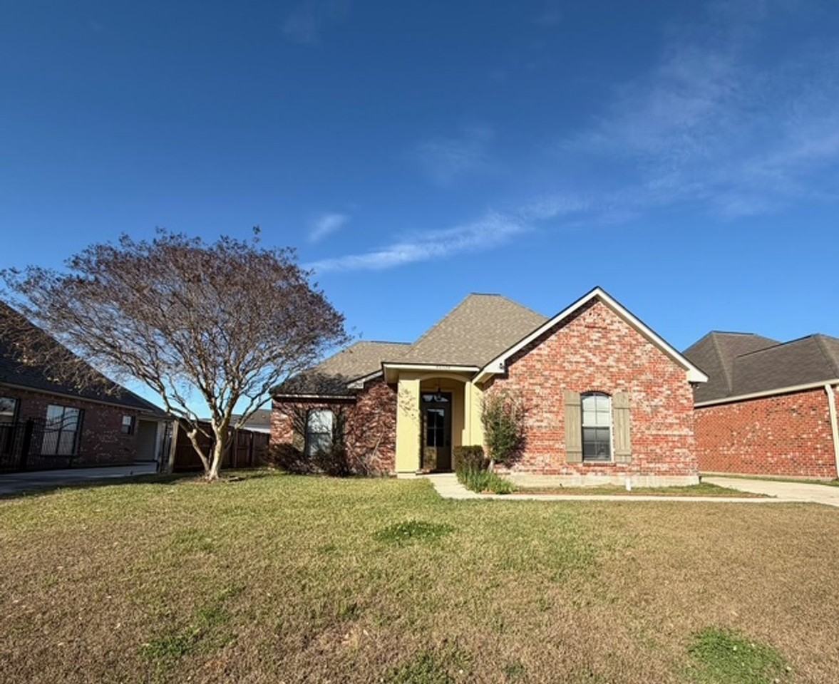 40524 Cross Ridge Ave - Photo 2 of 17