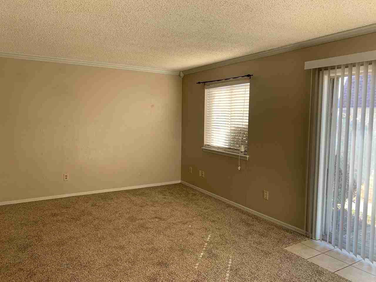 1412 Bill Carrol Dr - Photo 7 of 20