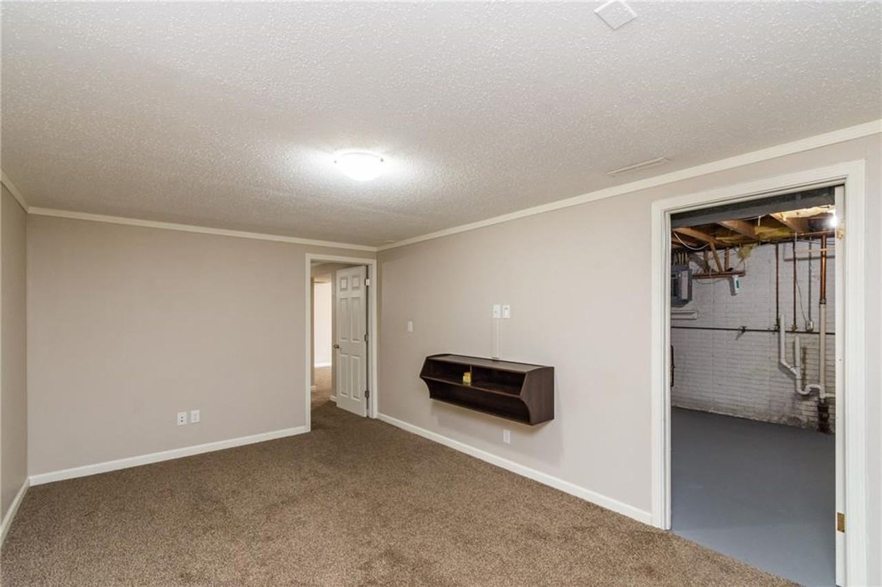 1255 Terrace St - Photo 3 of 18