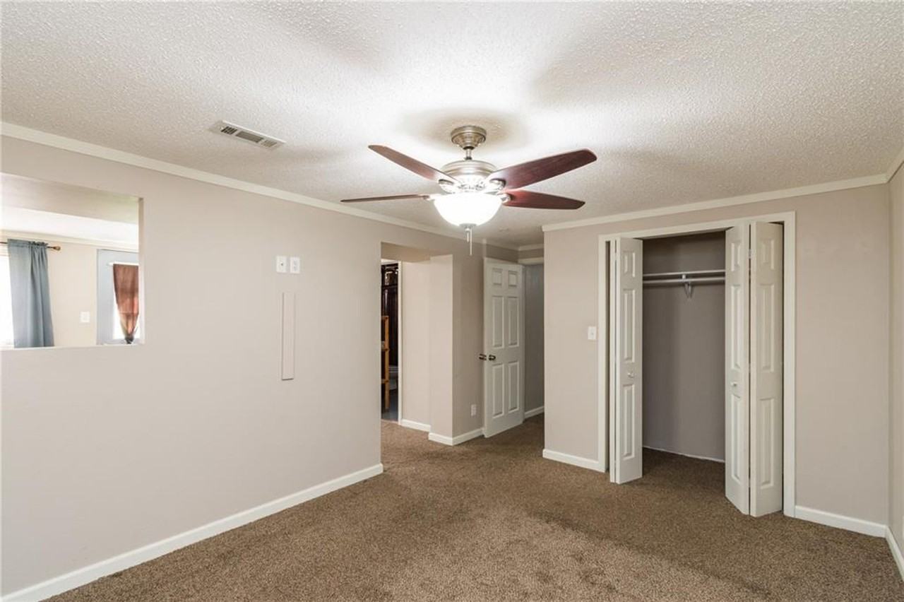 1255 Terrace St - Photo 4 of 18