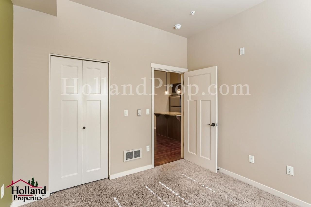 13905 Sw Meridian St - Photo 7 of 12