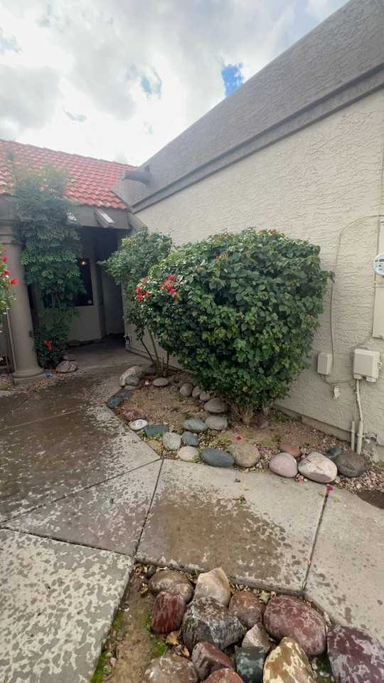 1317 E Marny Rd - Photo 2 of 2