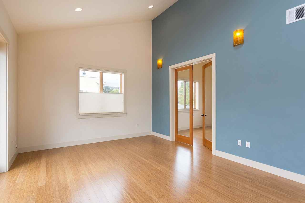 2629 Ashby Ave - Photo 6 of 13