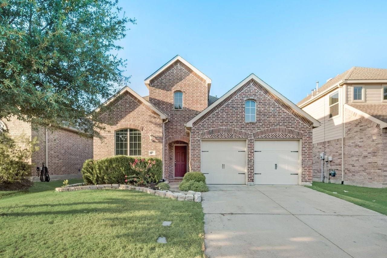 10620 Sexton Dr - Photo 2 of 19