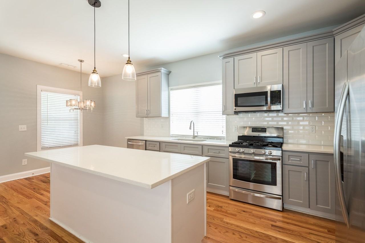 1102 S Bloodworth St - Photo 3 of 19