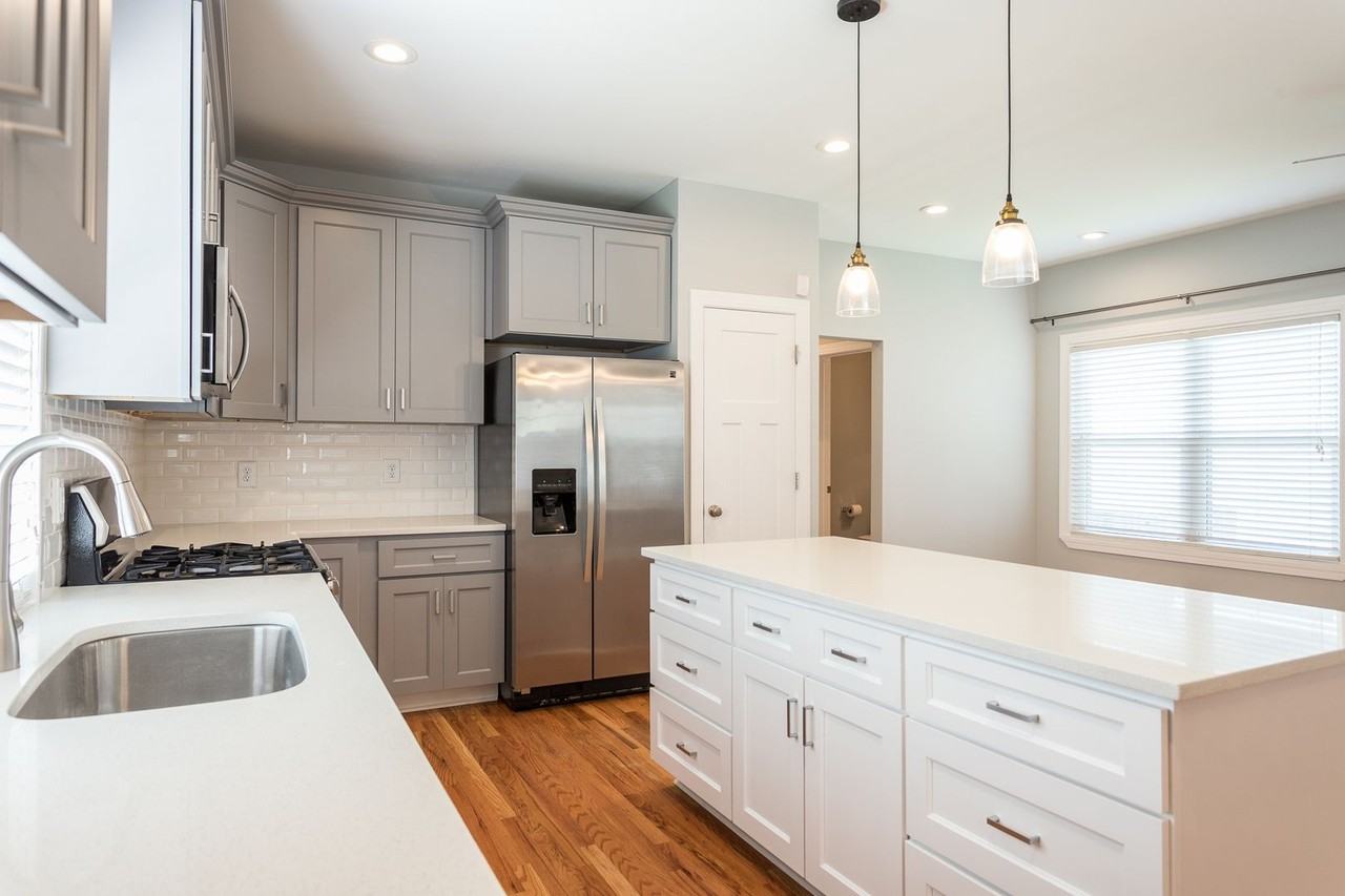 1102 S Bloodworth St - Photo 7 of 19