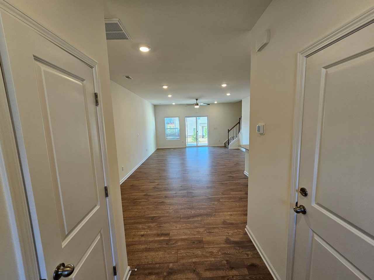 2827 Trinity St - Photo 5 of 50