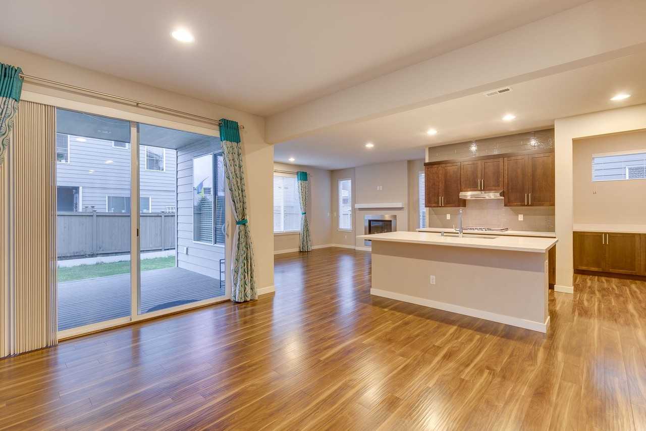 3803 192nd Pl Se - Photo 6 of 32