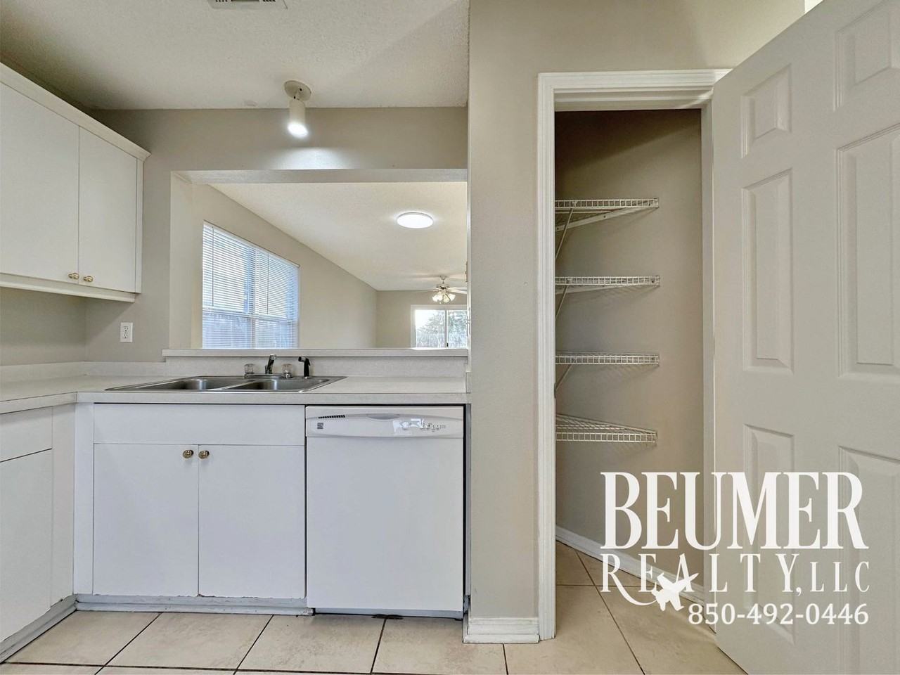 1097 Antigua Cir - Photo 6 of 26