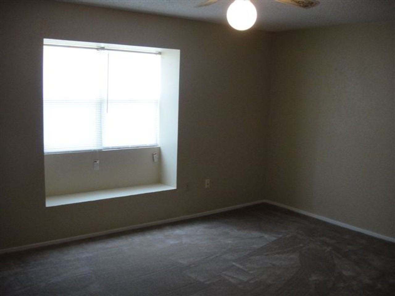 4406 Jana Dr - Photo 4 of 10