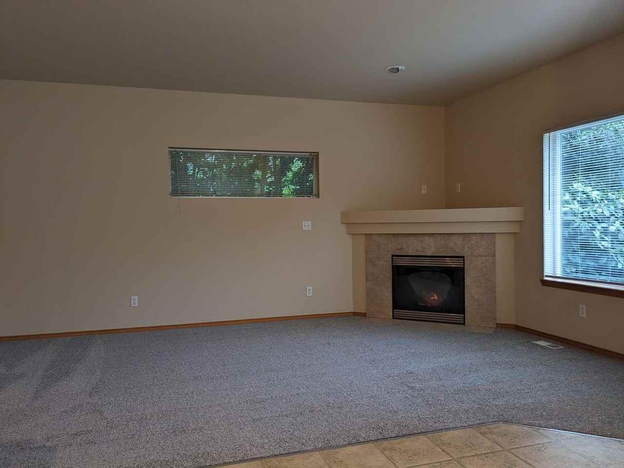 305 Pike St Se #102 - Photo 2 of 20