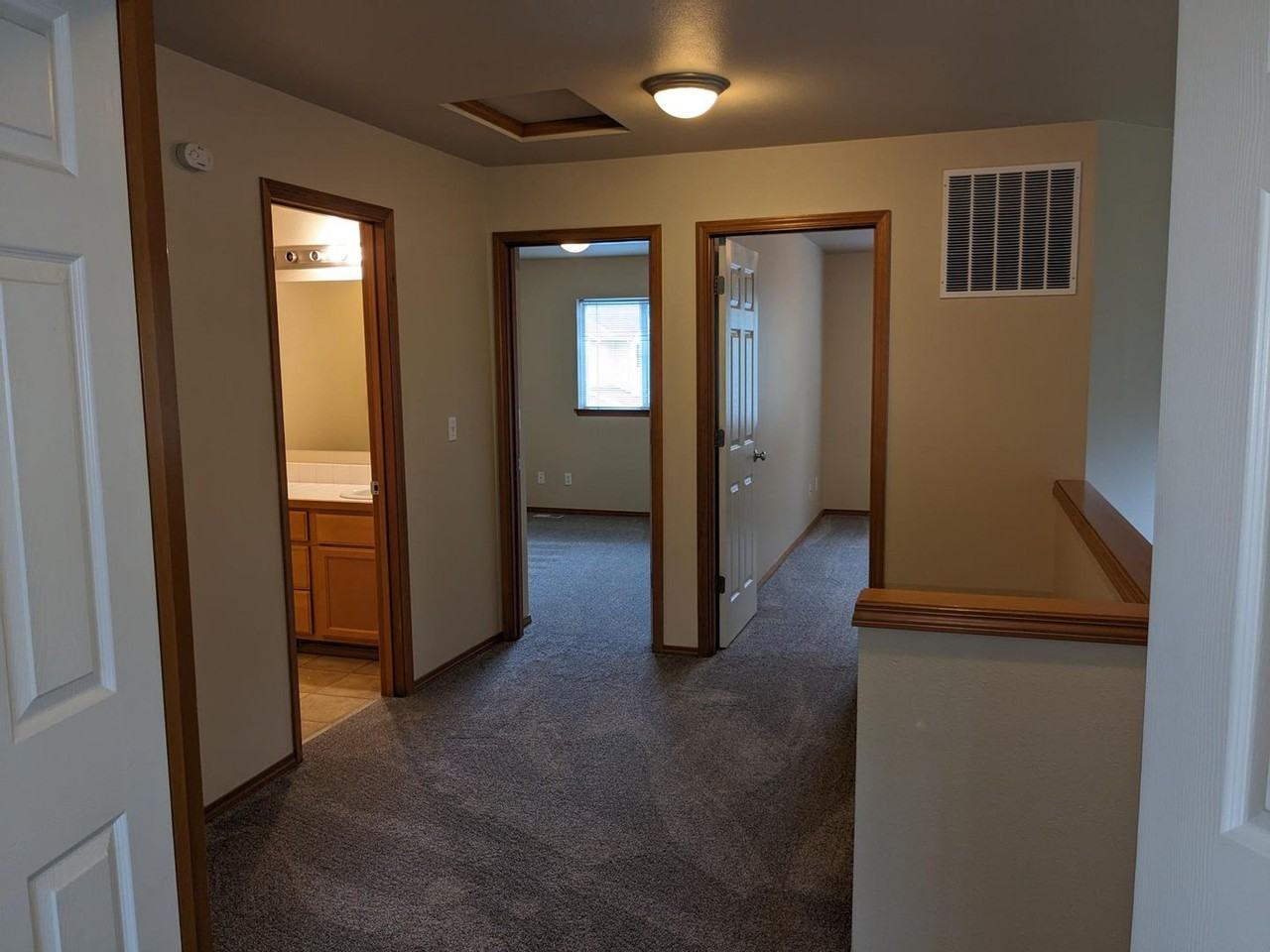 305 Pike St Se #102 - Photo 7 of 20