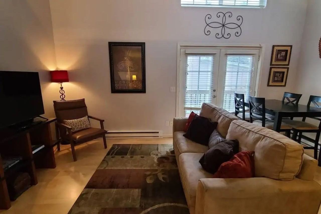 1110 E 8th Ave - Photo 7 of 8