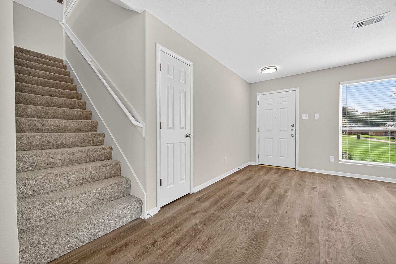 5003 Hickory Burl Ct - Photo 6 of 19