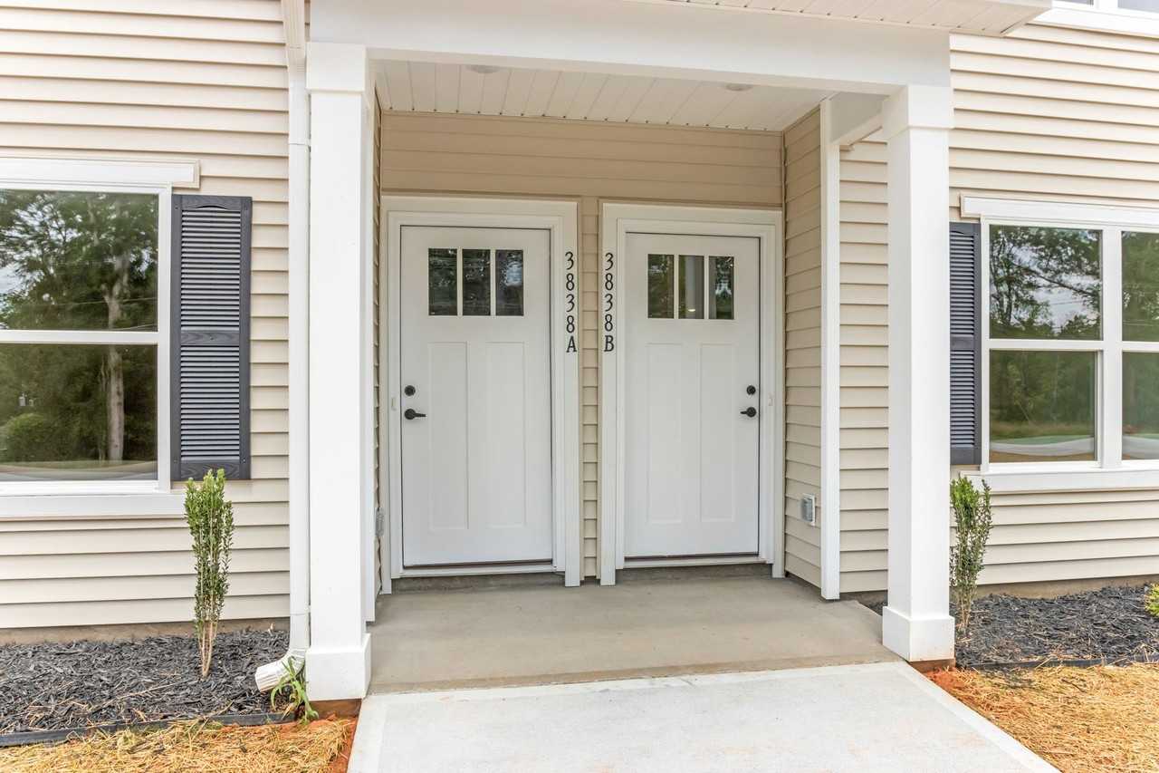 3840 Maid Marion Ln - Photo 2 of 18