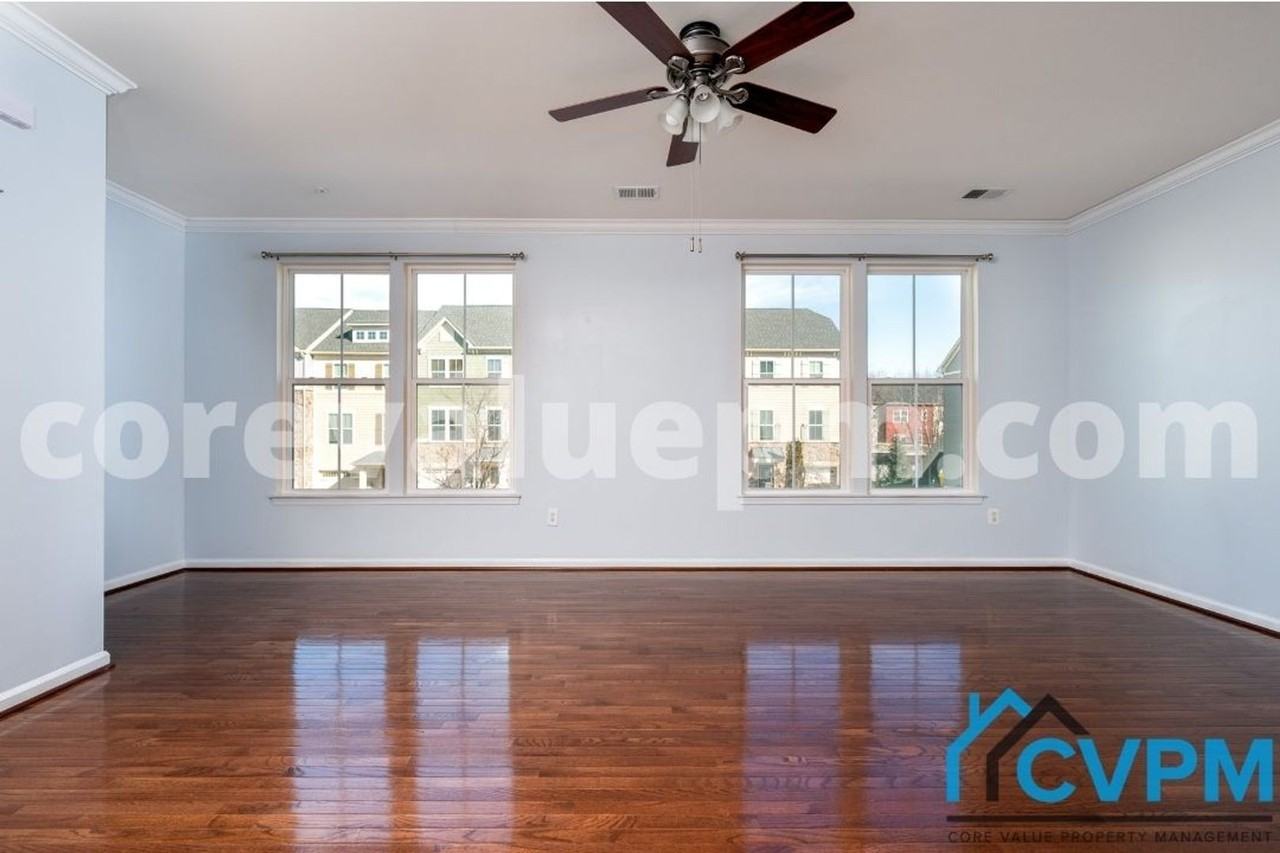 584 Fox River Hills Way - Photo 3 of 26