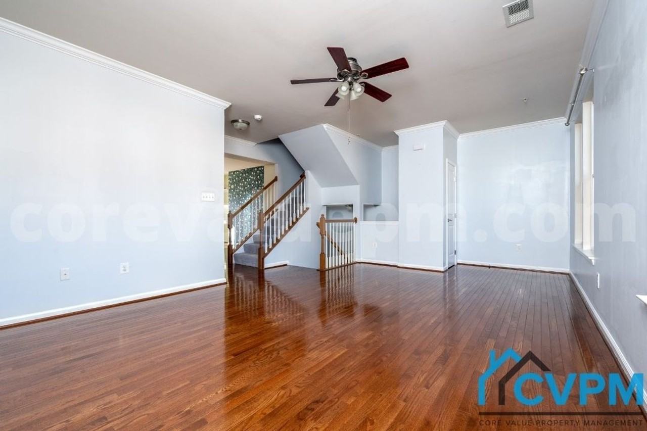 584 Fox River Hills Way - Photo 4 of 26