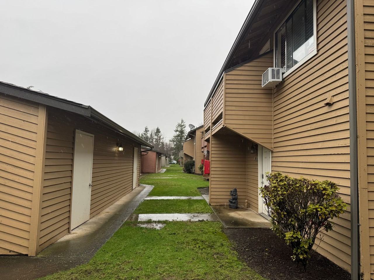 20836 109th Ln Se - Photo 2 of 16