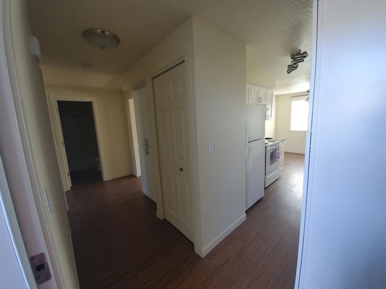 Greenwood Park Apartments - Photo 5 of 21