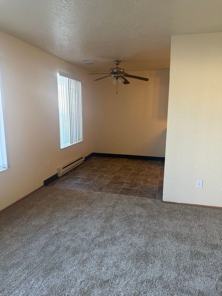 Greenwood Park Apartments - Photo 6 of 19