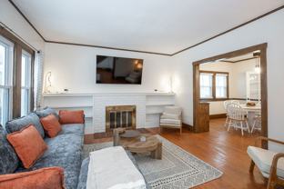 17445 Woodford Ave - Photo 1 of 1