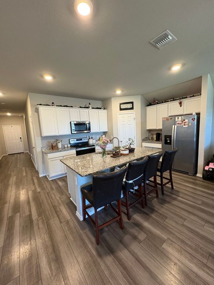 2326 Merganser Dr - Photo 6 of 11