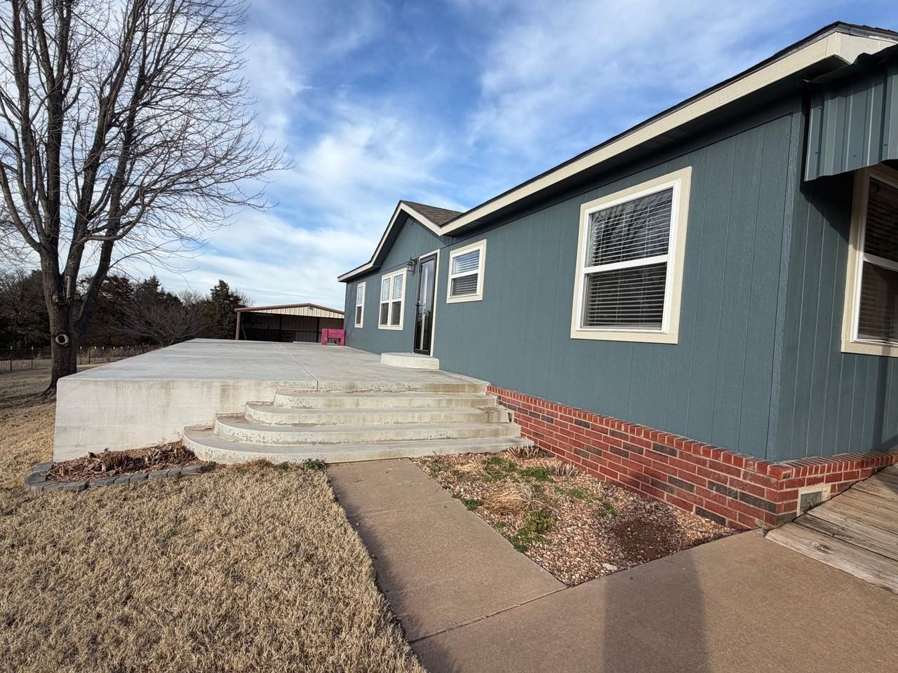 628 W Seward Rd - Photo 6 of 19