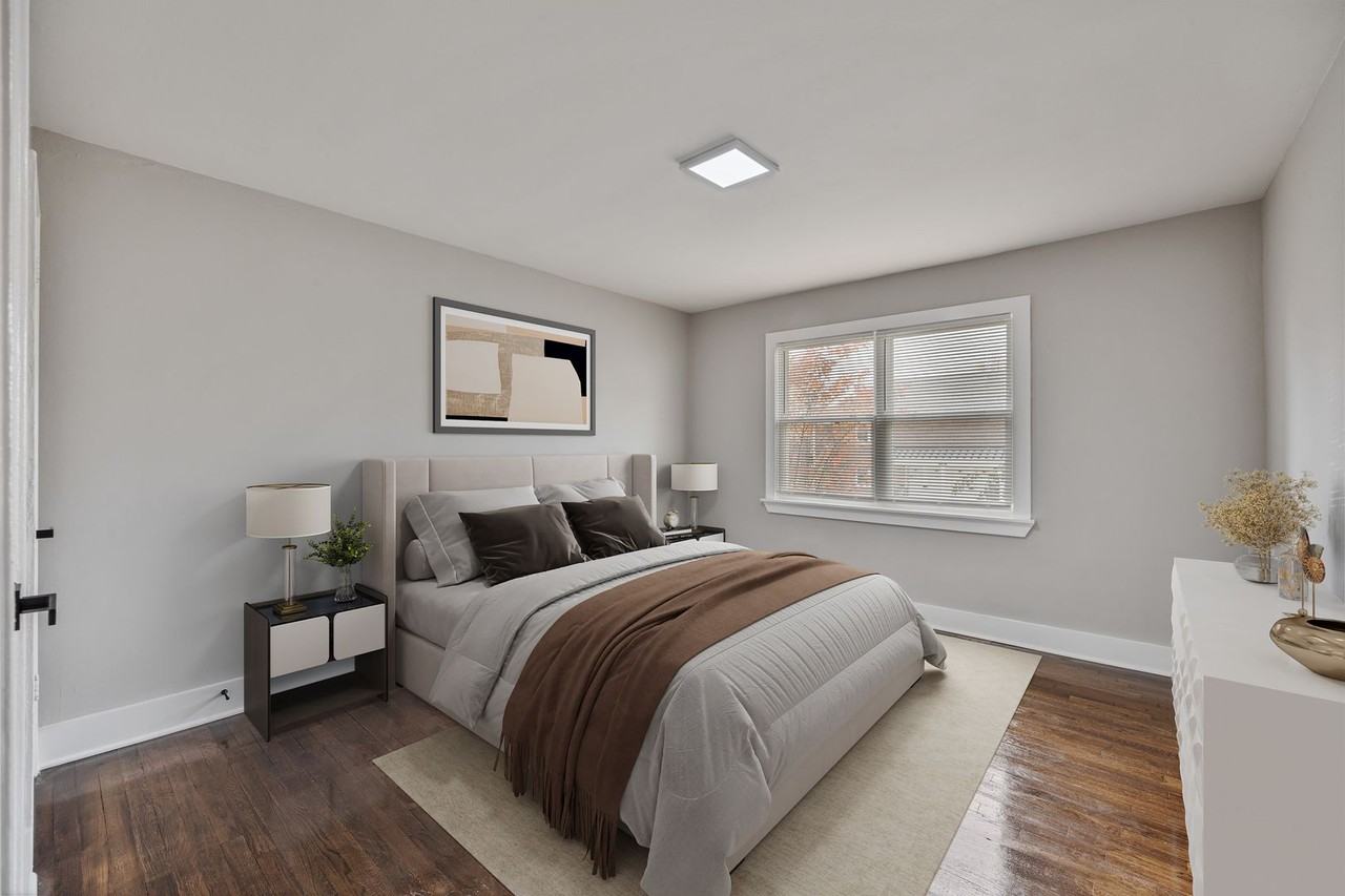 Grand Lee Apartments - Photo 4 of 4